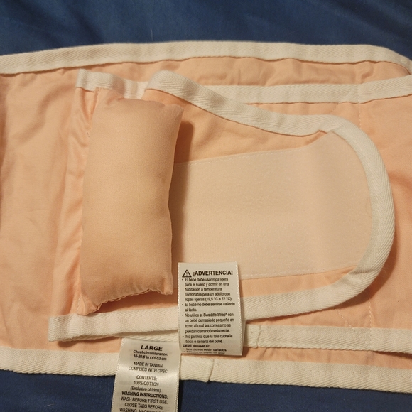 NWOT Anna & Eve Pink Baby Swaddle just for arms - Picture 7 of 7